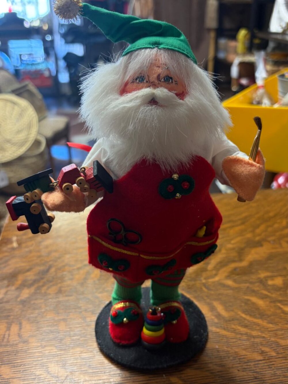 Annalee 2008 Santa Workshop Toy Maker Christmas Doll 9" with Toys & Tools